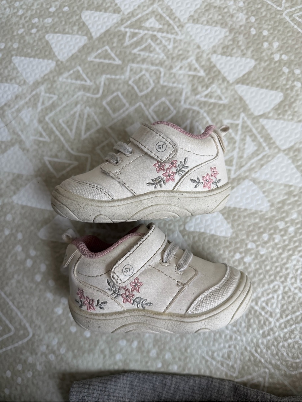Stride Rite SR Taye 2.0 Floral Sneakers Baby Girl Size 3M